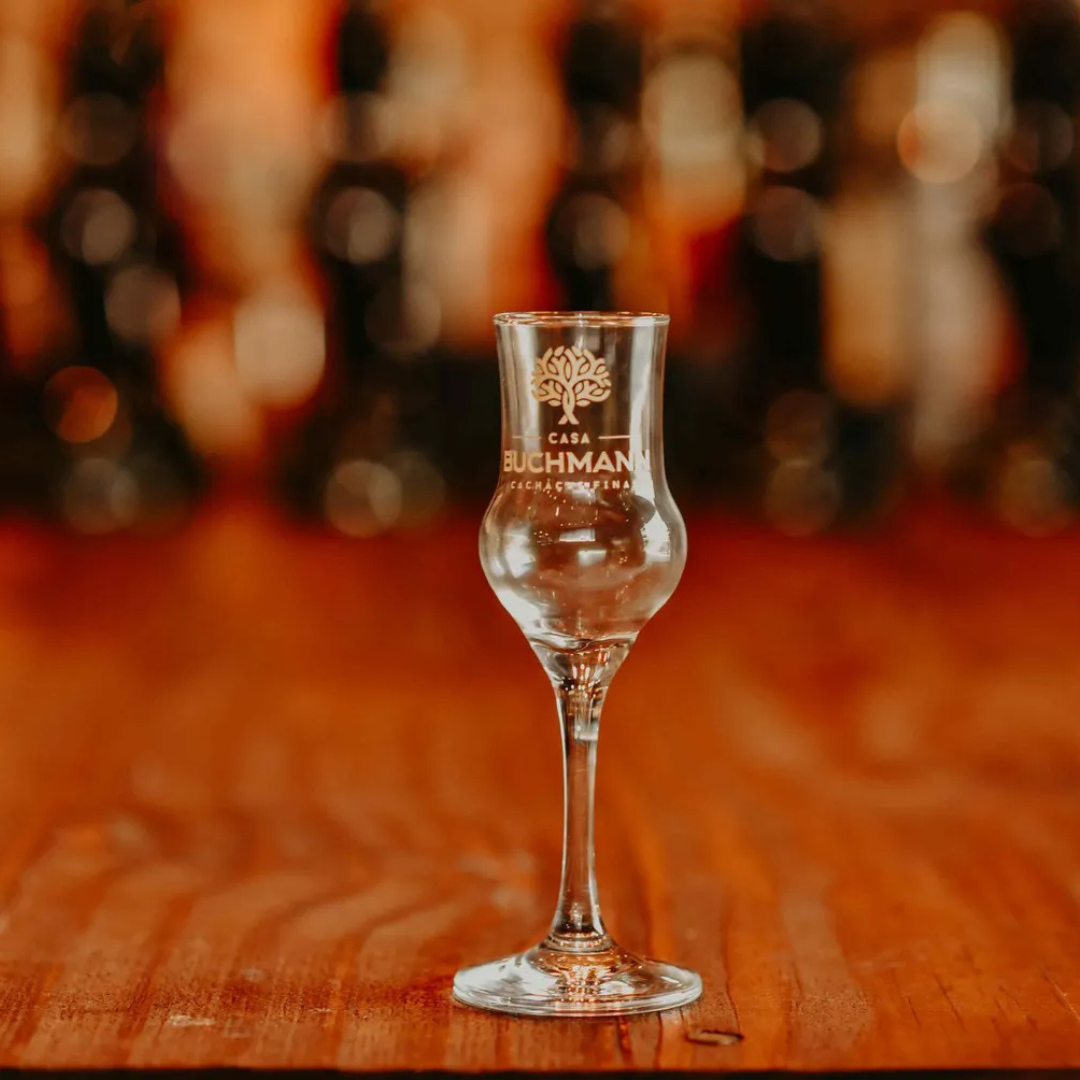 TAÇA DE VIDRO PARA CACHAÇA