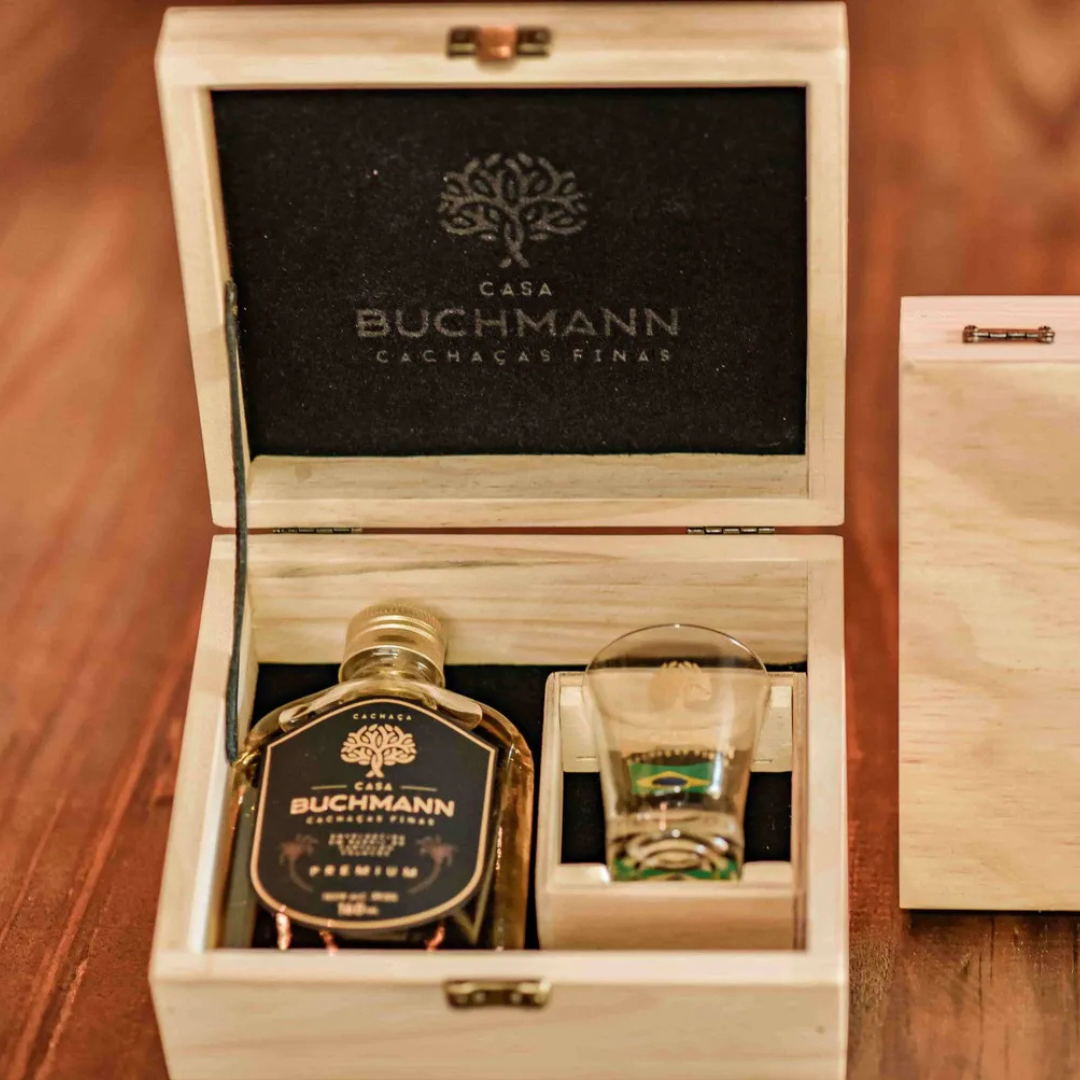 KIT CACHAÇA ENVELHECIDA EM CARVALHO FRANCÊS 3 ANOS (160Ml)